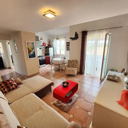 Apartman Lucija 2 Rovinj Exterior photo